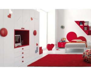 Kırmızı Beyaz Mobilya Dekorasyon